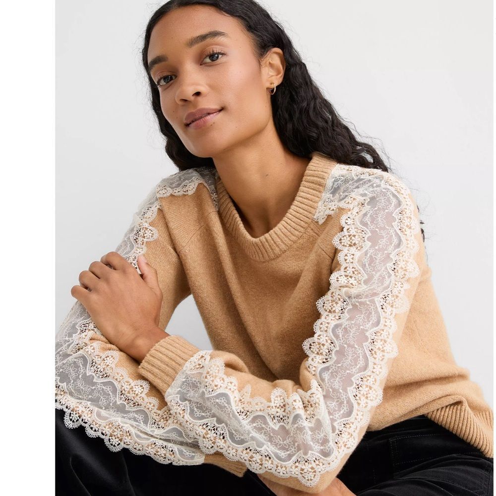 LOFT L Heather Sand Lace Sleeve Inset Knit Crew Sweater